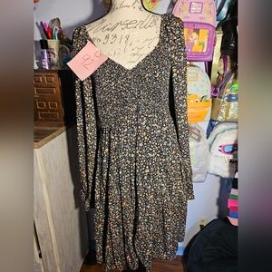 Hudson Gray Dress From Dressup NWT Black Floral Print Size Xlarge Long Balloons